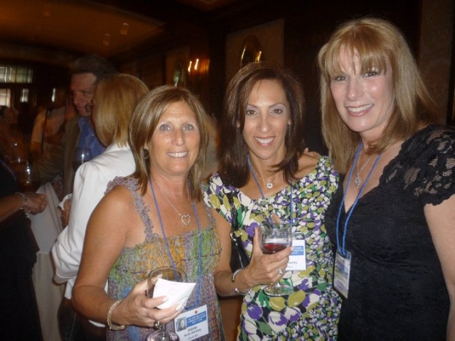 Debbie Richie 75, Stacy Friedman 75, Shelley Chayet 75